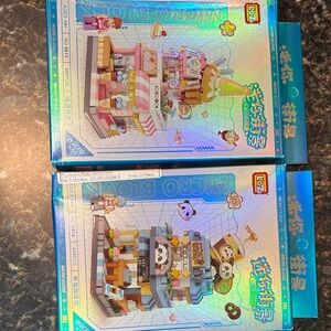 Micro Blocks Ice Cream Shop and Cafe Building Set - Multicolor